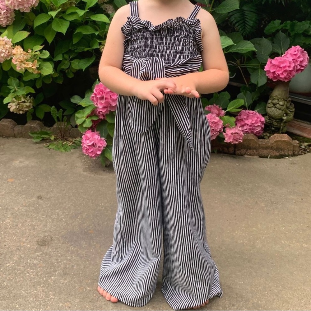 JOYOUS and Free Black and White Striped Wide Leg Tank Jumpsuit Romper Size 4T